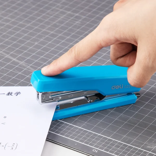 Deli Colorful Mini Stapler NO.10 Metal Effortless Fashion Staplers With Portable Compact Kawaii Stationery Shool Office Supplies - Image 2